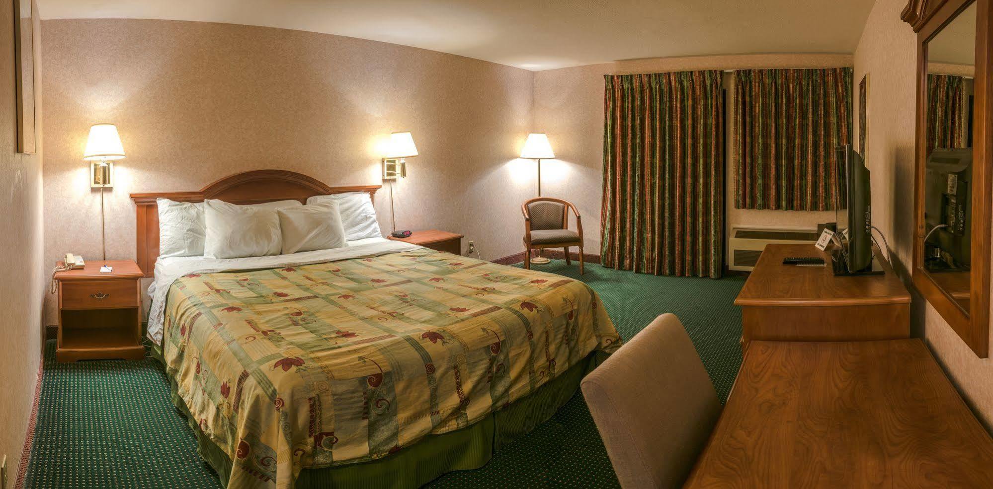 San Bernandino Inn & Suites Σαν Μπερναρντίνο Εξωτερικό φωτογραφία